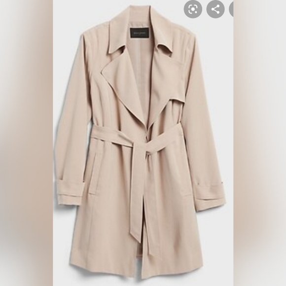 Banana Republic Factory Jackets & Blazers - BANANA REPUBLIC khaki tan mid length trench coat